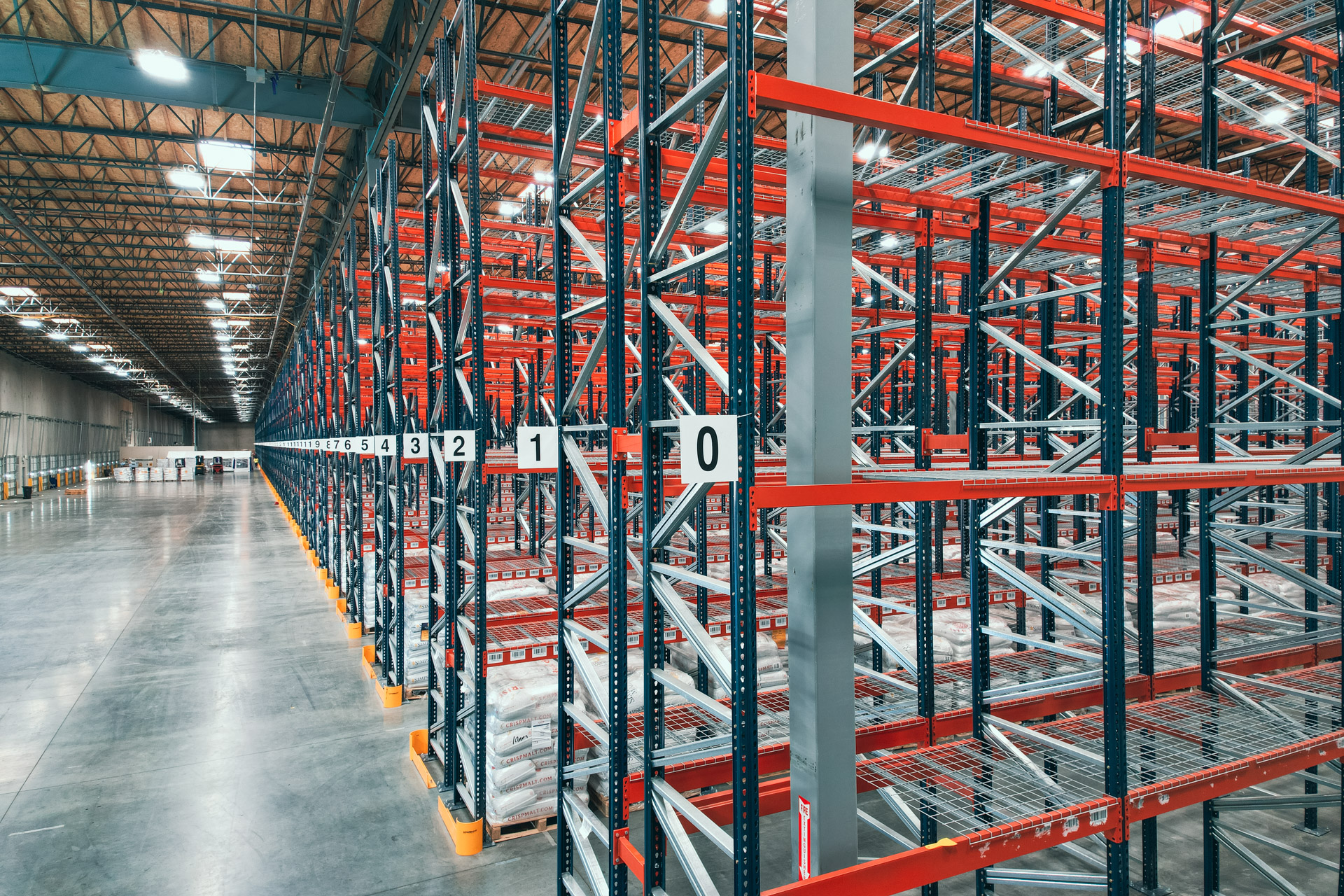 Pallet racking in a warehouse serving Williston, FL
